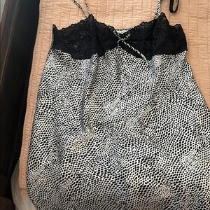 Black and White Lace Night Gown